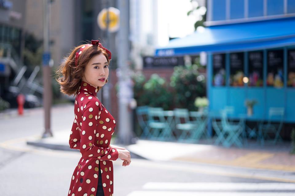 Cô ba Sài Gòn - Chấm bi đỏ